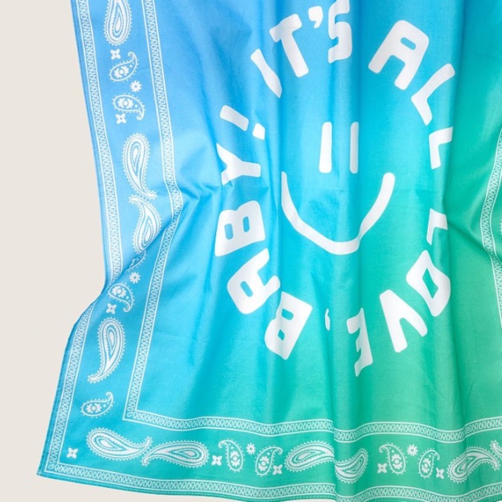 Vs PINK Ombré Bandana